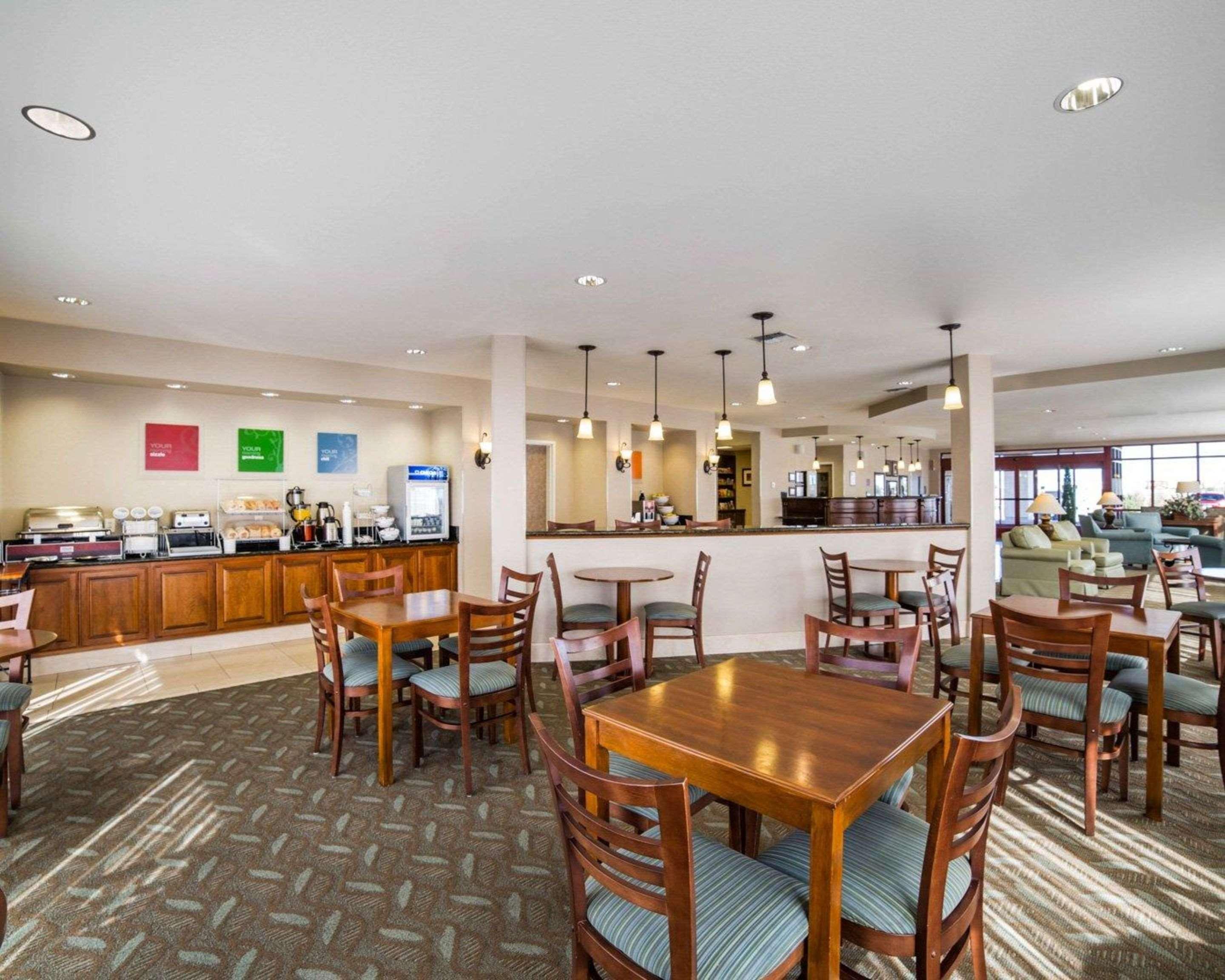 Comfort Suites Fernley Exterior photo