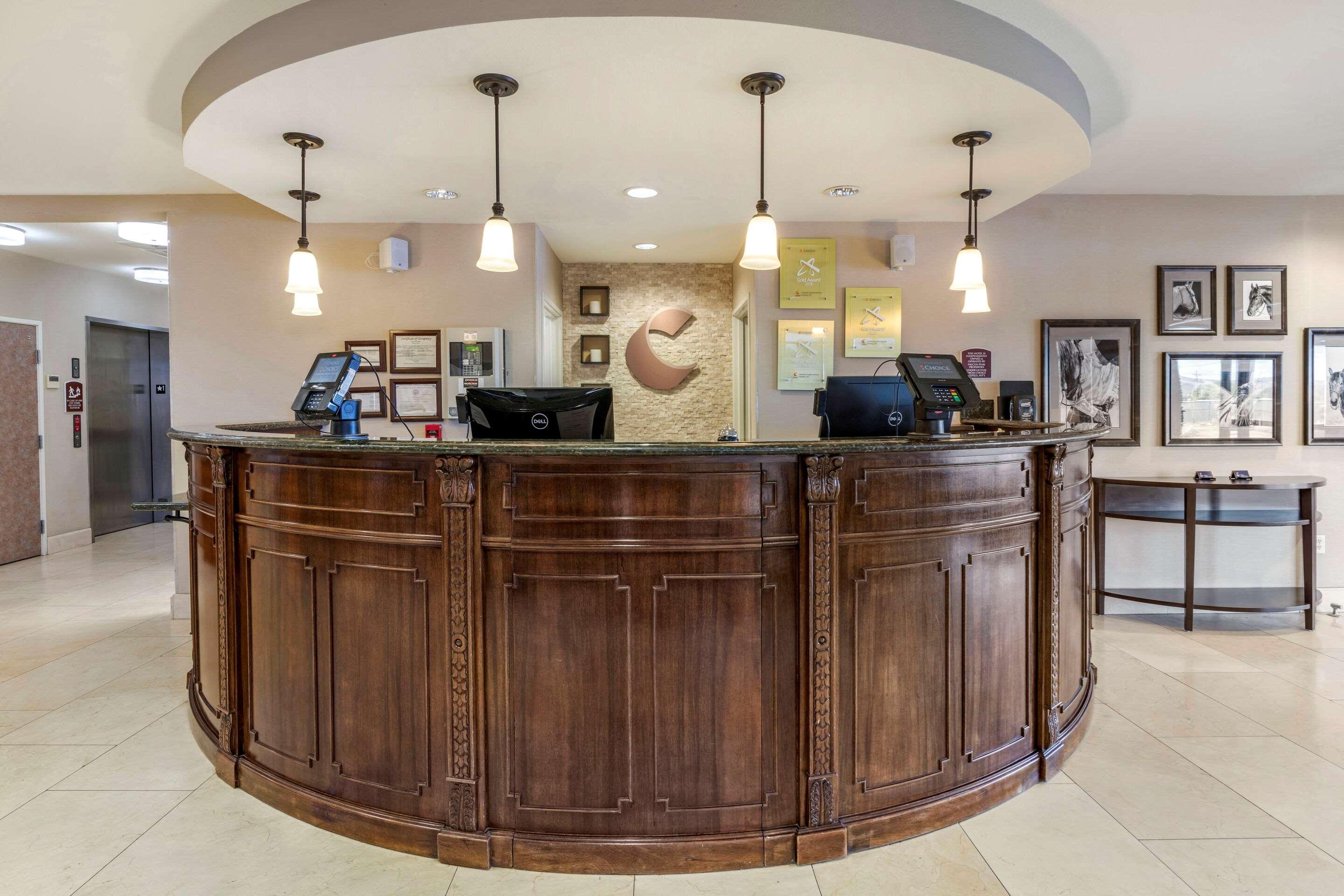 Comfort Suites Fernley Exterior photo