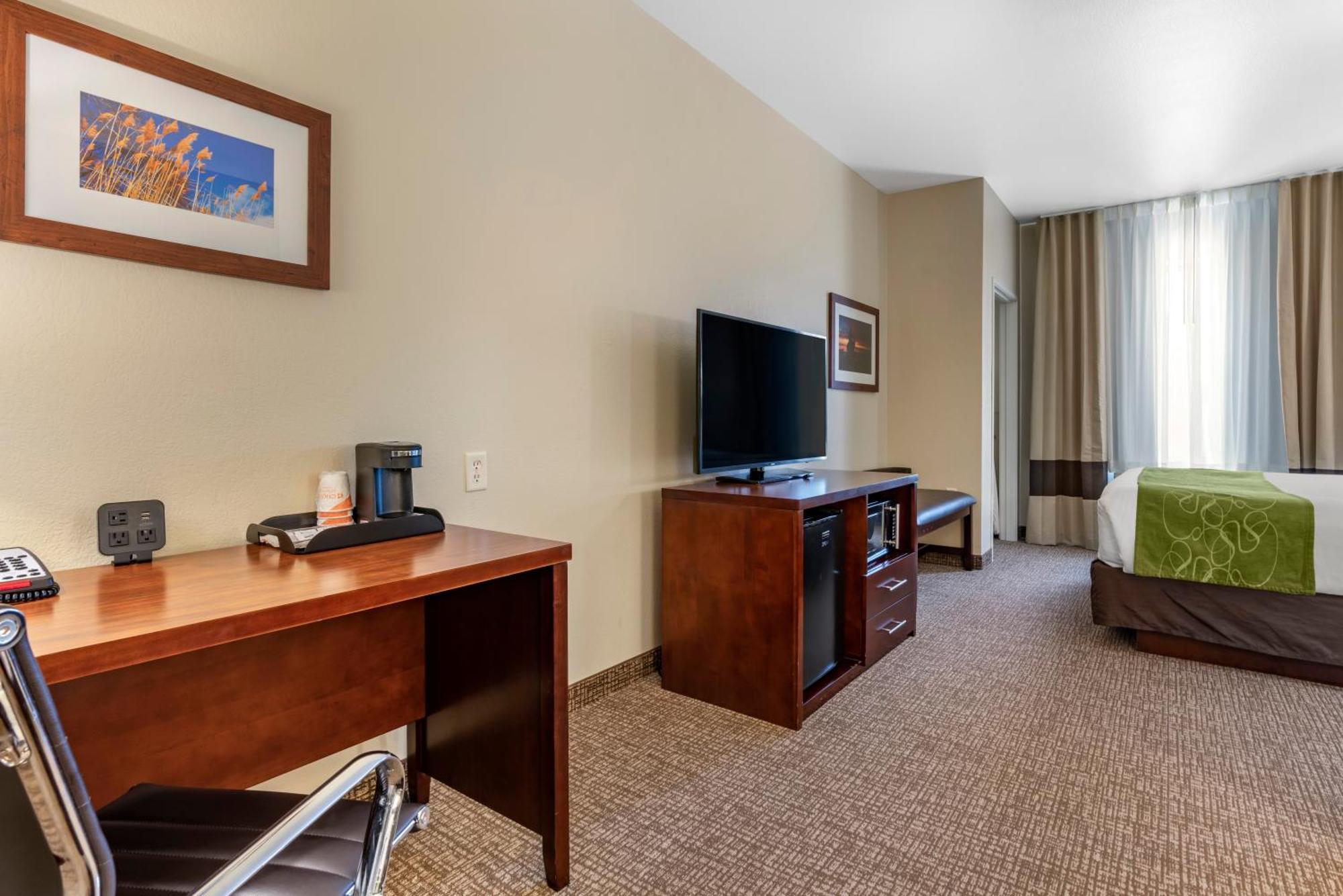 Comfort Suites Fernley Room photo